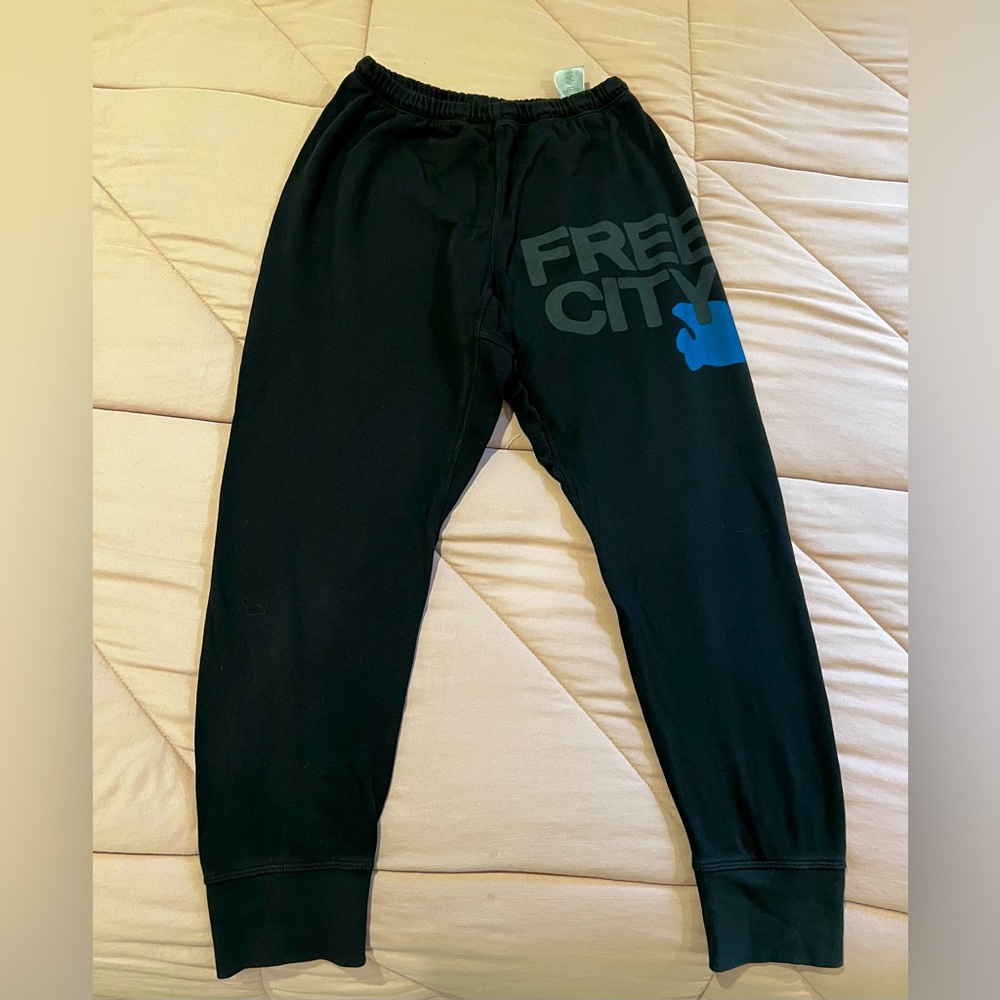 Freecity sweatpants